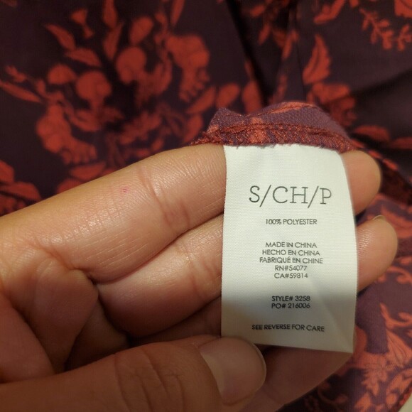 CAbi #3258 Womens Modern Cameo Print Tank Sz Small Purple Red Curtain Back - Picture 9 of 10